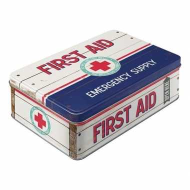 Pennendoos first aid